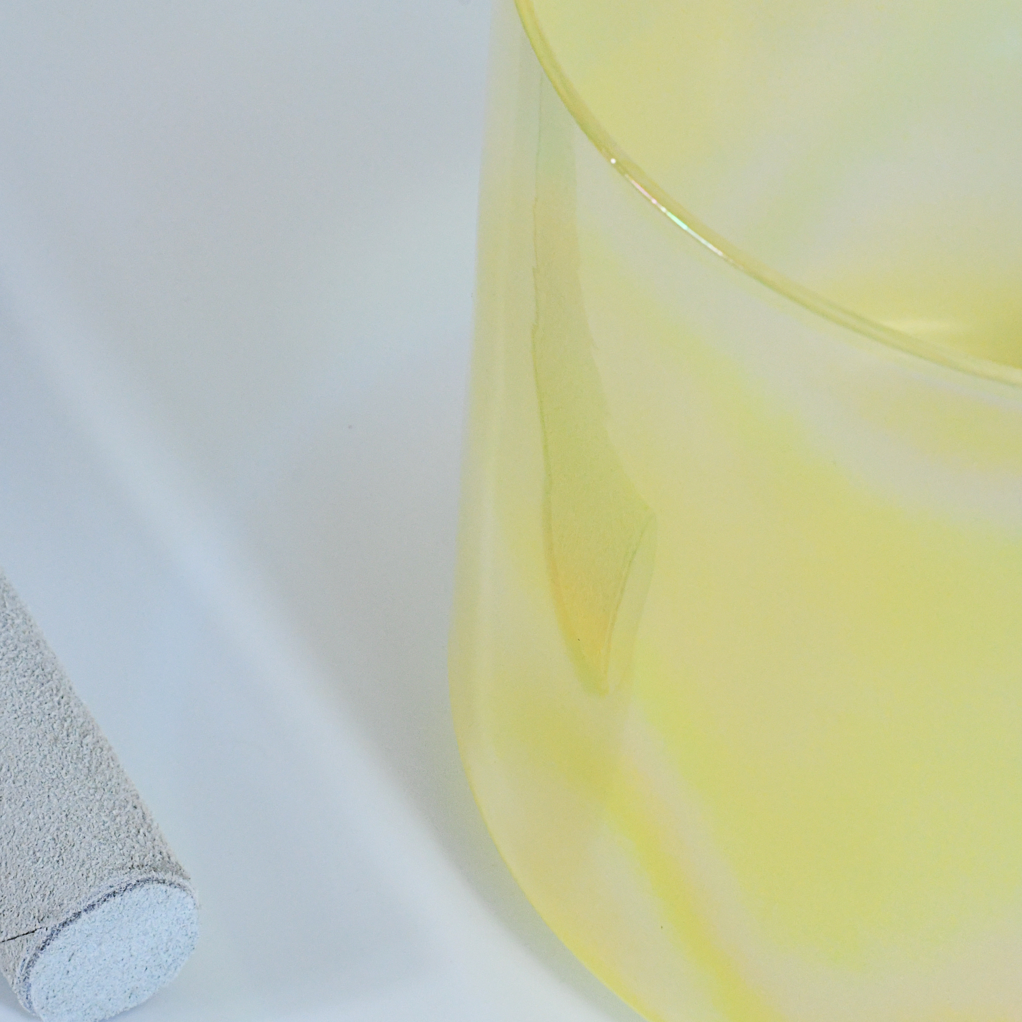 TXTone Yellow Alchemy Crystal Singing Bowl With Carrier Bag For Chakra Healing Meditation